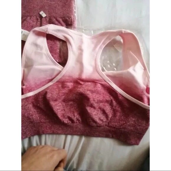 ✨NWT✨ SVOKOR Seamless Ombré Yoga Set - Picture 4 of 7